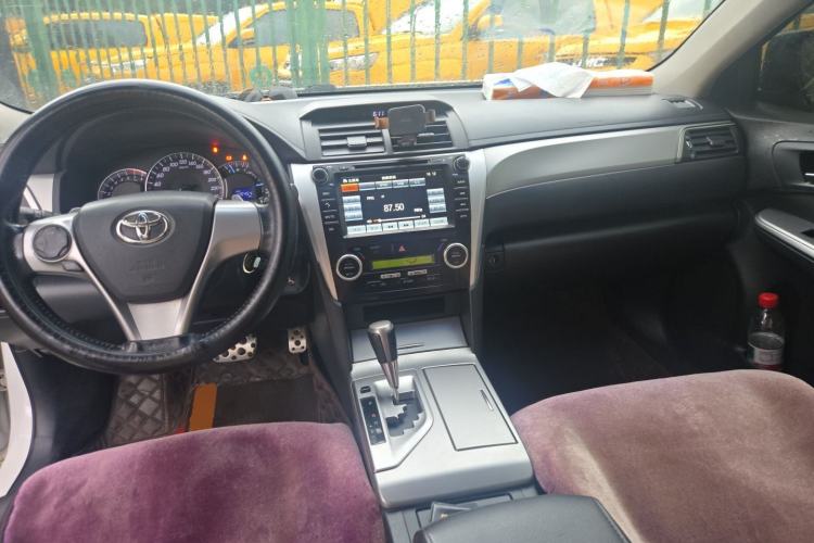 Used Toyota Camry 2012 Junrui 2.0S Radiant Edition Center Console