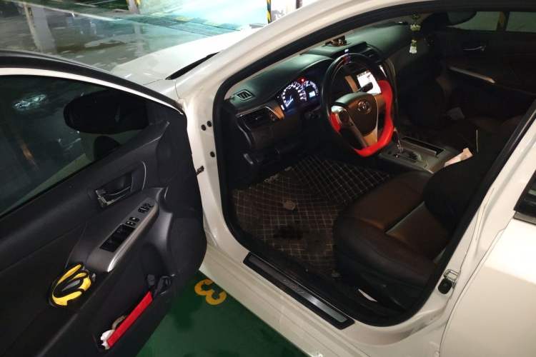 Used Toyota Camry 2012 Junrui 2.0S Radiant Edition Driver Seat