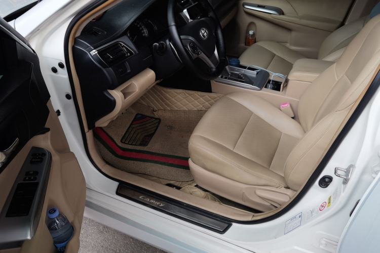 Used Toyota Camry 2012 200G Classic Luxury Edition Driver Seat
