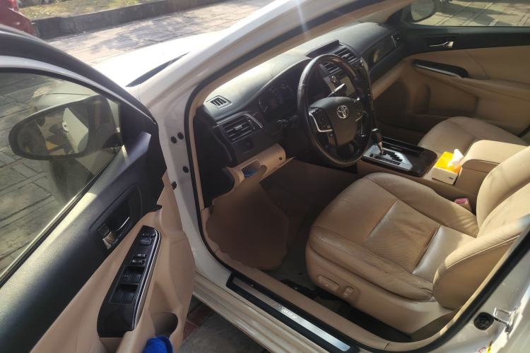 Used Toyota Camry 2012 Luxurious Edition 2.5HG Zunrui Driver Seat