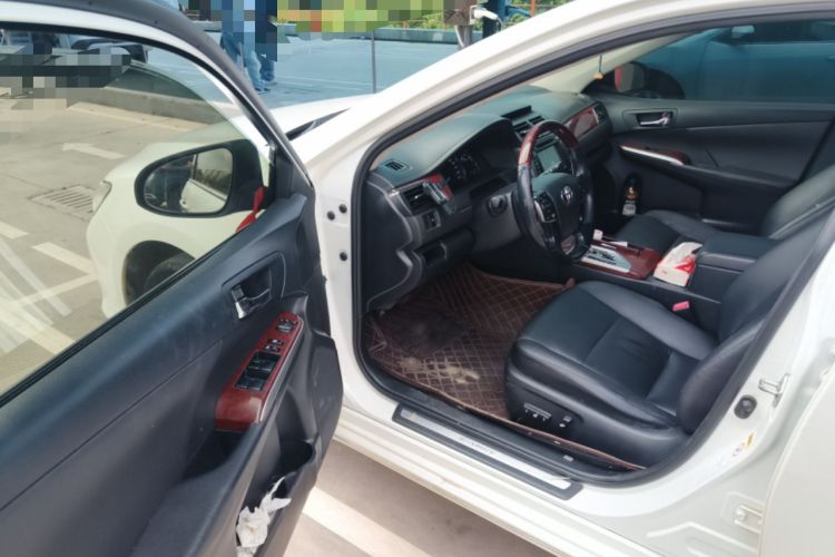 Used Toyota Camry 2012 2.5G Luxury Edition Driver Seat
