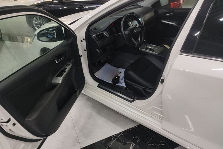 Used Toyota Camry 2012 Junrui 2.0S Radiant Edition Driver Seat