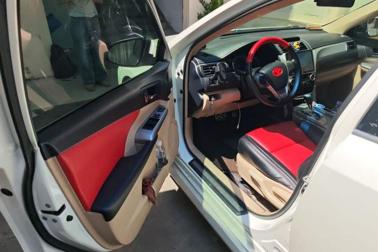 Used Toyota Camry 2012 Junrui 2.0S Radiant Edition Driver Seat