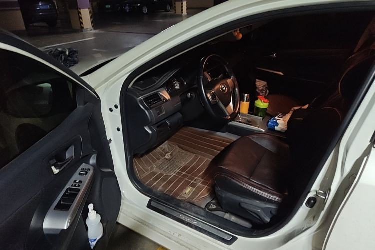 Used Toyota Camry 2012 Junrui 2.0S Radiant Edition Driver Seat