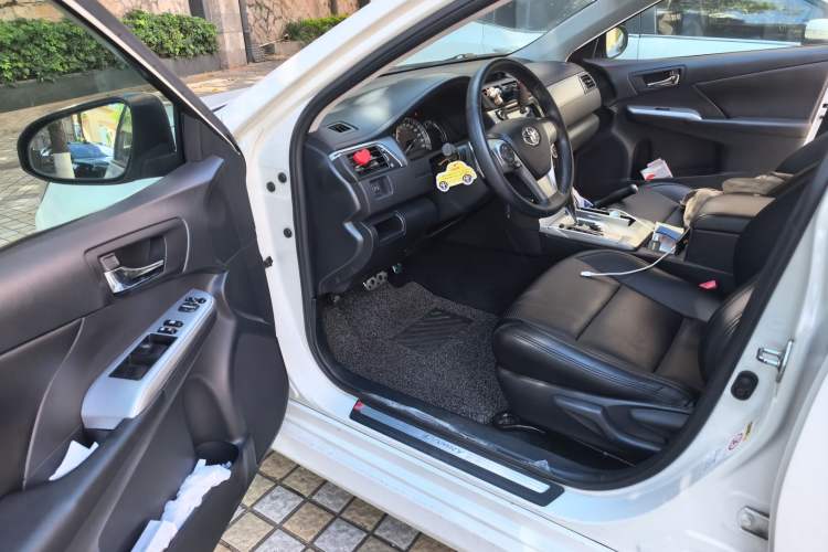 Used Toyota Camry 2012 Junrui 2.0S Radiant Edition Driver Seat
