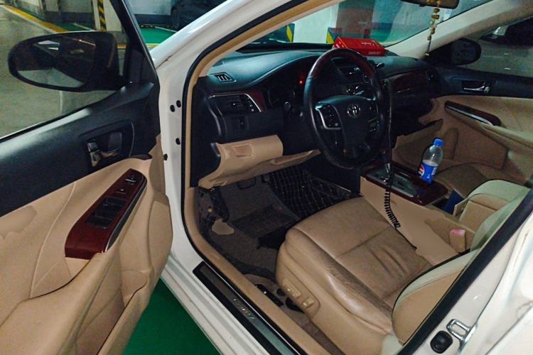 Used Toyota Camry 2012 2.0G Luxury Edition Driver Seat