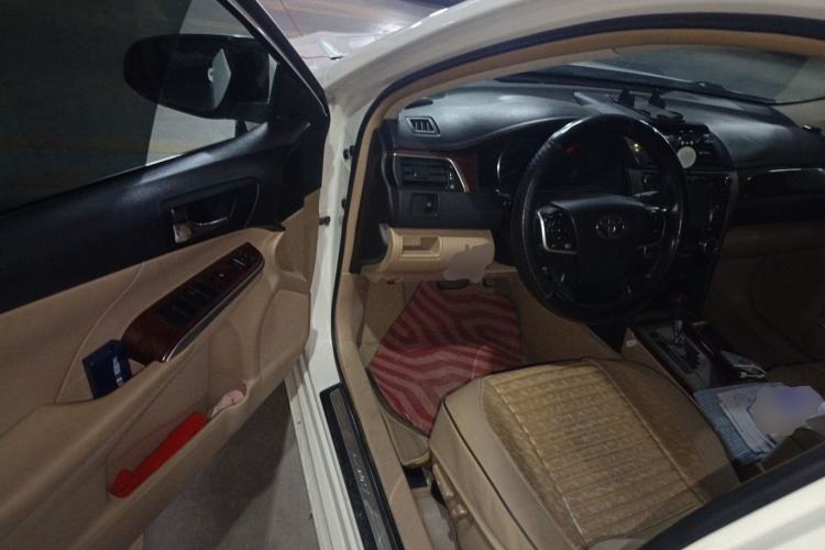 Used Toyota Camry 2012 2.5G Luxury Edition Driver Seat
