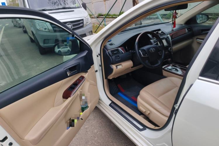 Used Toyota Camry 2012 2.5G Luxury Edition Driver Seat