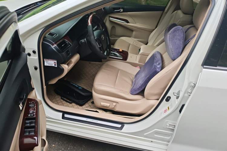 Used Toyota Camry 2012 2.0G Luxury Edition Driver Seat