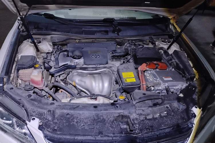 Used Toyota Camry 2012 Luxurious Edition 2.5HG Zunrui Engine Bay