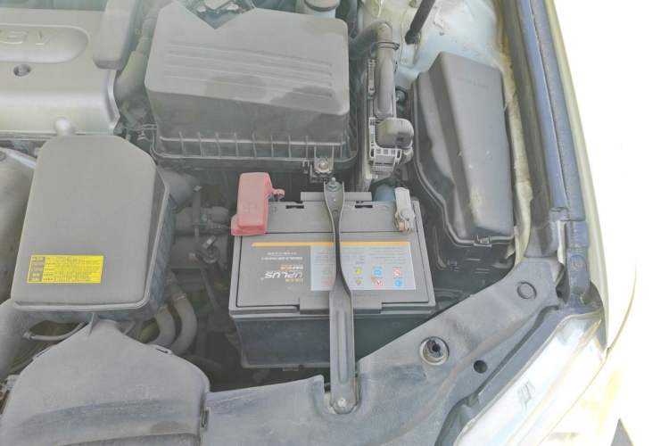 Used Toyota Camry 2012 Junrui 2.0S Radiant Edition Engine Bay Left