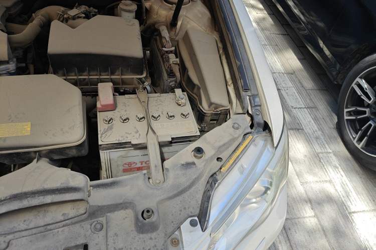 Used Toyota Camry 2012 2.5G Luxury Edition Engine Bay Left