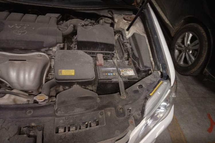 Used Toyota Camry 2012 2.5G Luxury Edition Engine Bay Left