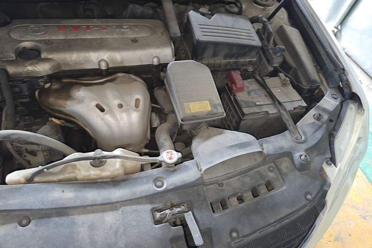 Used Toyota Camry 2012 Junrui 2.0S Radiant Edition Engine Bay Left
