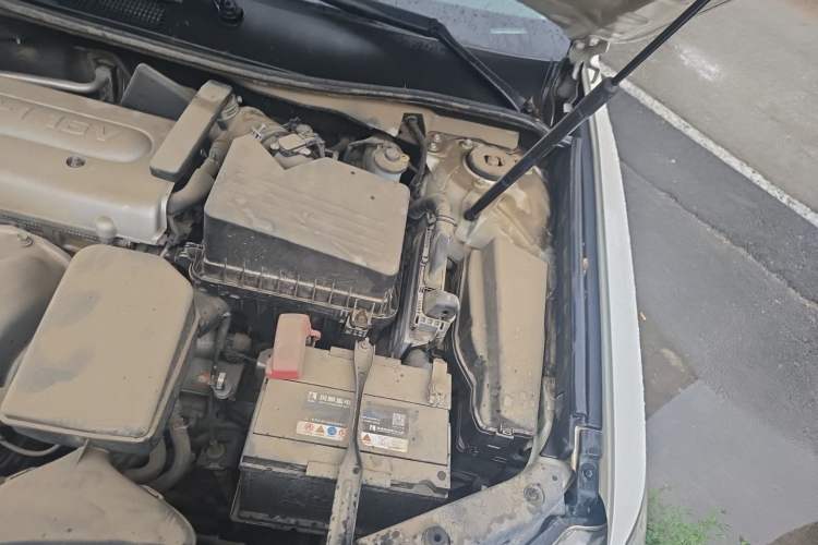Used Toyota Camry 2012 Junrui 2.0S Radiant Edition Engine Bay Left