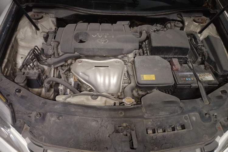 Used Toyota Camry 2012 2.5G Luxury Edition Engine Bay