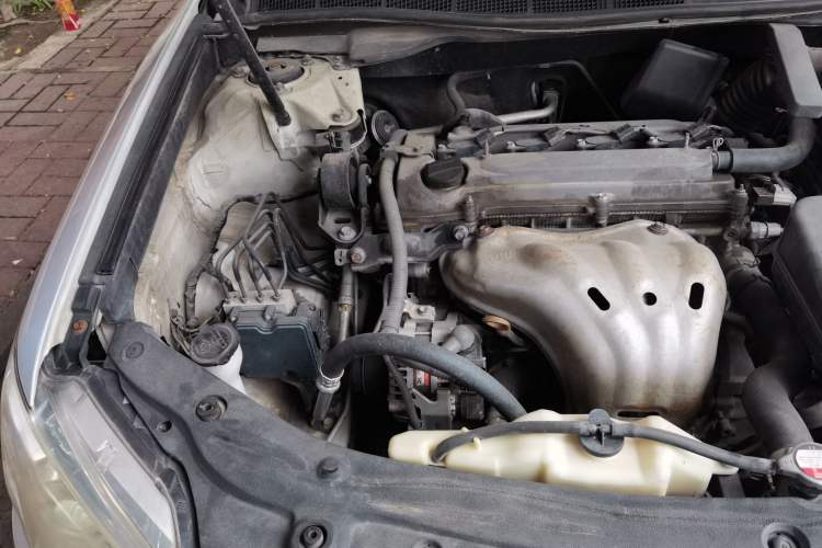Used Toyota Camry 2012 200G Classic Luxury Edition Engine Bay Right