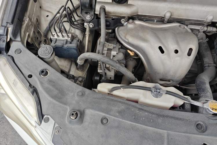 Used Toyota Camry 2012 Junrui 2.0S Radiant Edition Engine Bay Right