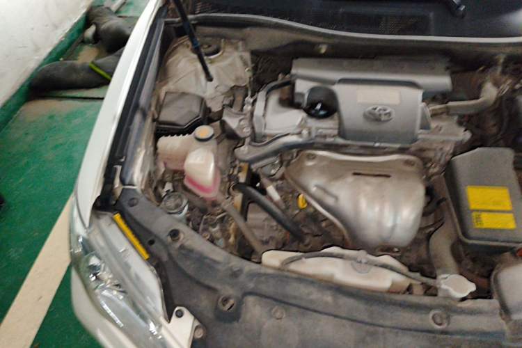 Used Toyota Camry 2012 Luxurious Edition 2.5HG Zunrui Engine Bay Right