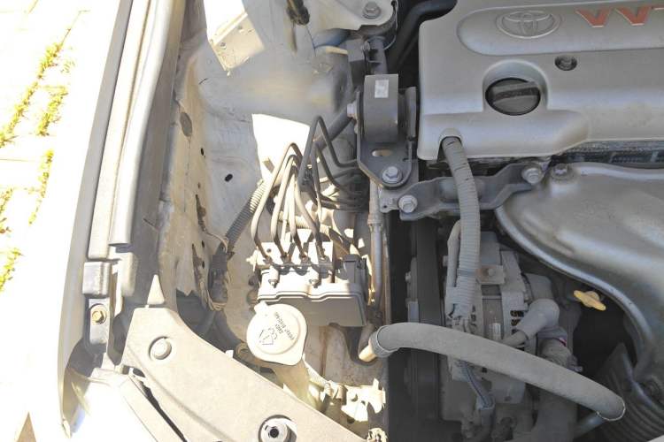 Used Toyota Camry 2012 Junrui 2.0S Radiant Edition Engine Bay Right