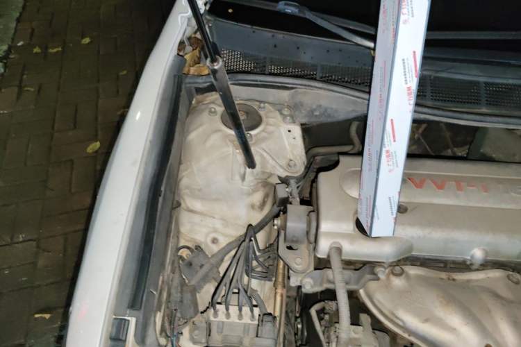 Used Toyota Camry 2012 Junrui 2.0S Radiant Edition Engine Bay Right