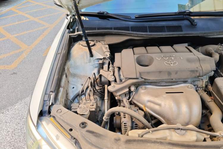 Used Toyota Camry 2012 2.5G Luxury Edition Engine Bay Right