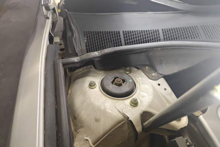 Used Toyota Camry 2012 Junrui 2.0S Radiant Edition Engine Bay Right