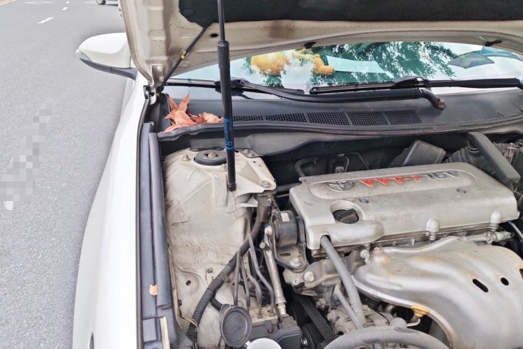 Used Toyota Camry 2012 Junrui 2.0S Radiant Edition Engine Bay Right