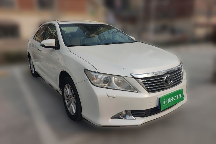 Used Toyota Camry 2012 2.5G Luxury Edition Front Right 45 Deg