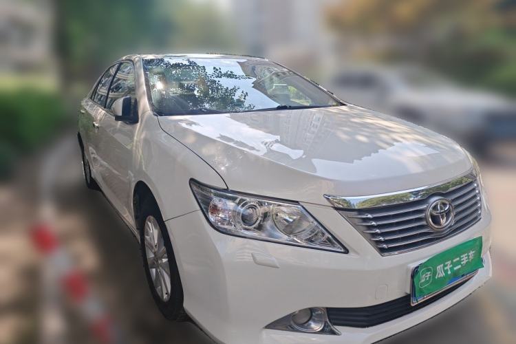 Used Toyota Camry 2012 2.5G Luxury Edition Front Right 45 Deg