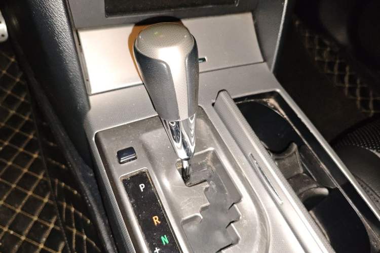 Used Toyota Camry 2012 Junrui 2.0S Radiant Edition Gear Lever