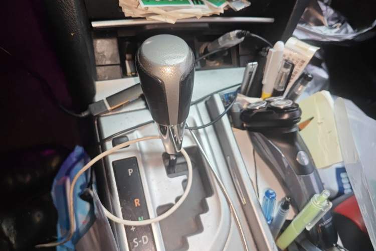 Used Toyota Camry 2012 Junrui 2.0S Radiant Edition Gear Lever