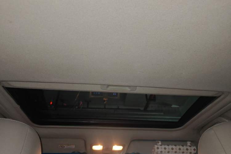 Used Toyota Camry 2012 200G Classic Luxury Edition Headliner