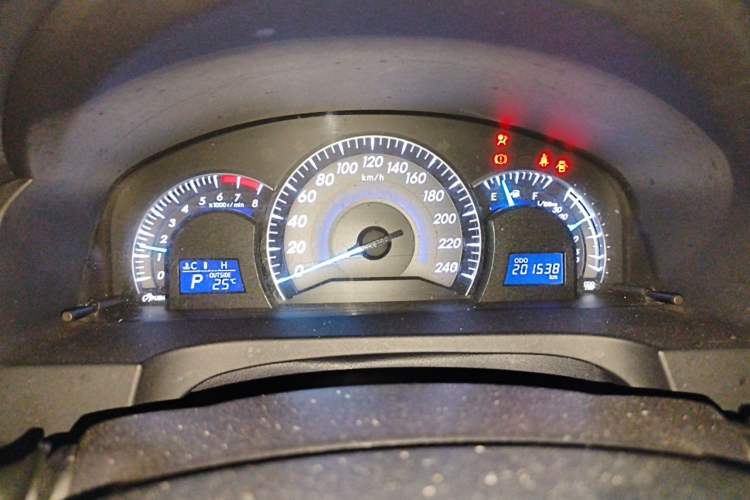 Used Toyota Camry 2012 2.0G Luxury Edition Instrument Cluster