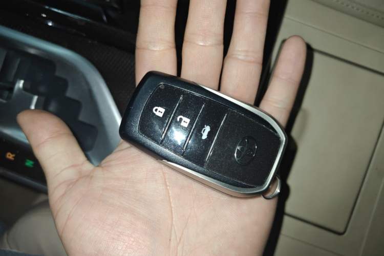 Used Toyota Camry 2012 Luxurious Edition 2.5HG Zunrui Interior 1