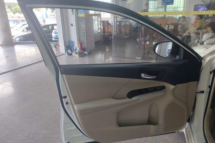 Used Toyota Camry 2012 Luxurious Edition 2.5HG Zunrui Left Front Door Interior