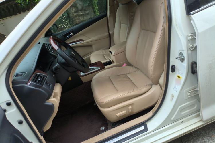 Used Toyota Camry 2012 2.0G Luxury Edition Left Front Seat