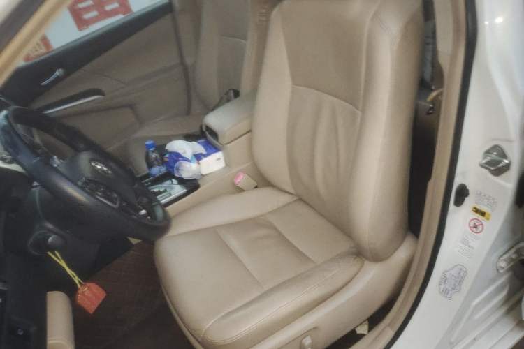 Used Toyota Camry 2012 Luxurious Edition 2.5HG Zunrui Left Front Seat