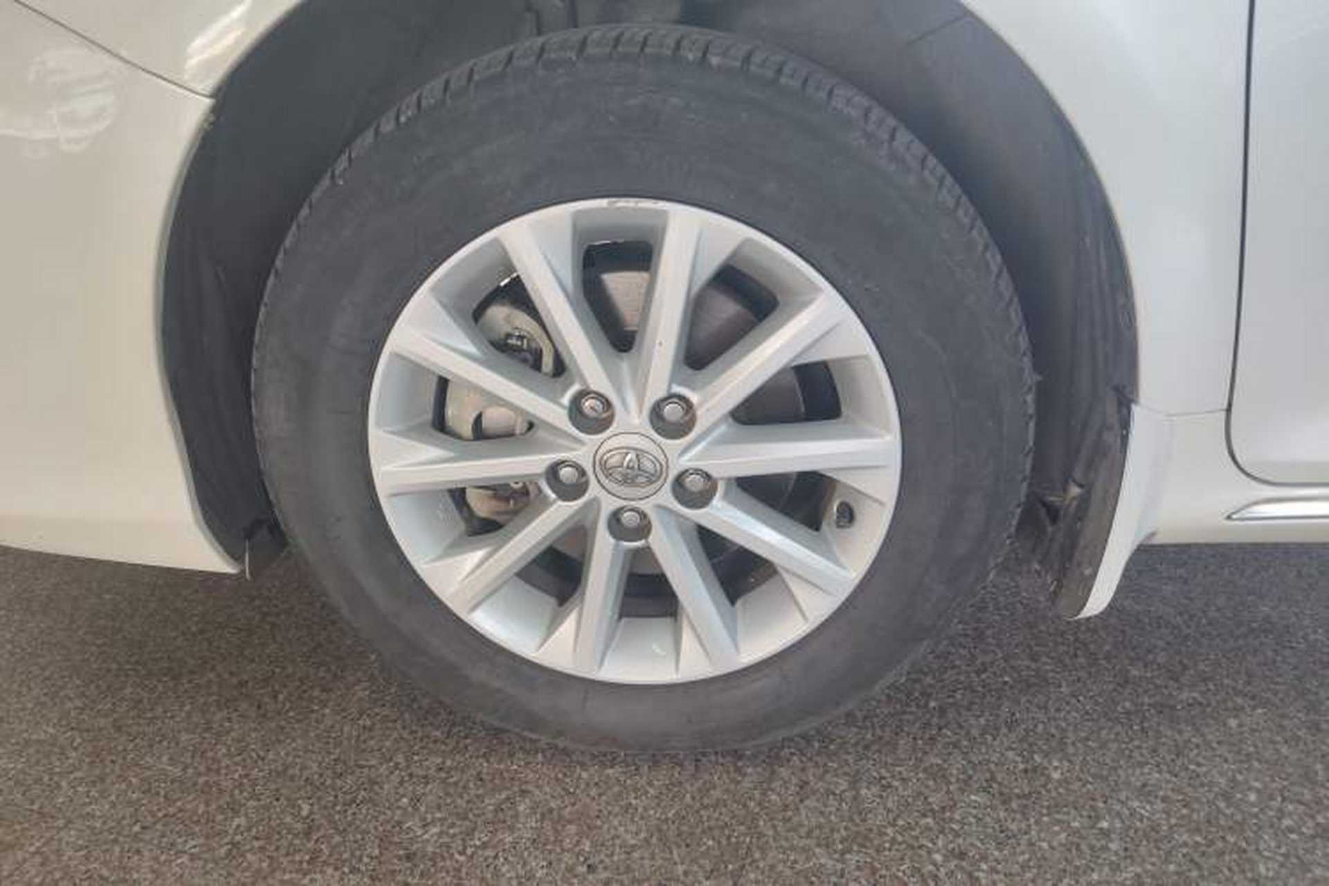 Used Toyota Camry 2012 Luxurious Edition 2.5HG Zunrui Left Front Wheel Hub