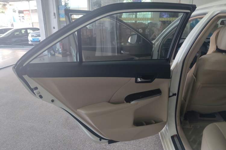 Used Toyota Camry 2012 Luxurious Edition 2.5HG Zunrui Left Rear Door Interior
