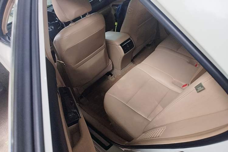 Used Toyota Camry 2012 Luxurious Edition 2.5HG Zunrui Left Rear Seat