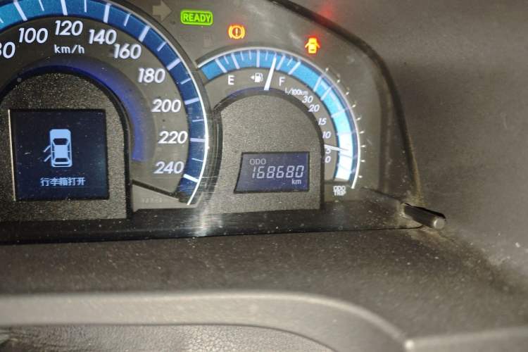 Used Toyota Camry 2012 Luxurious Edition 2.5HG Zunrui Odometer Close Up