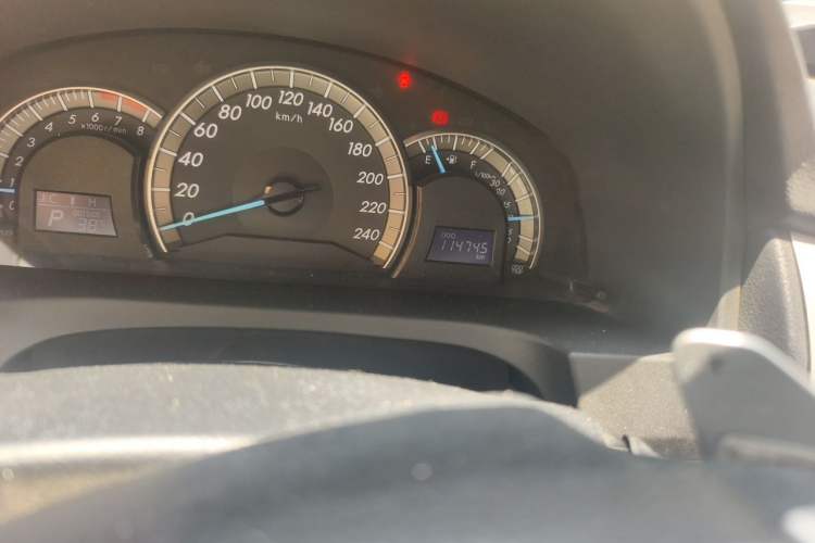 Used Toyota Camry 2012 Junrui 2.0S Radiant Edition Odometer Close Up