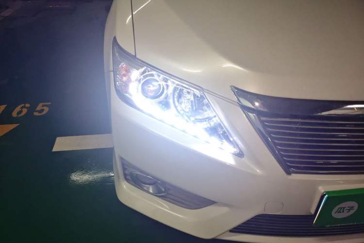 Used Toyota Camry 2012 Junrui 2.0S Radiant Edition Right Front Headlight