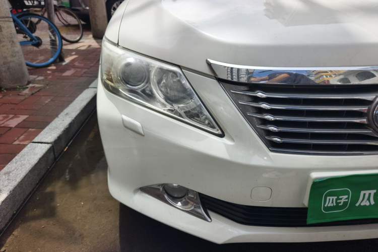 Used Toyota Camry 2012 2.5G Luxury Edition Right Front Headlight