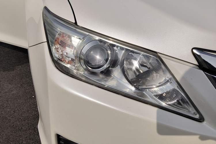 Used Toyota Camry 2012 Junrui 2.0S Radiant Edition Right Front Headlight