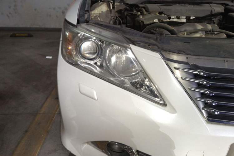 Used Toyota Camry 2012 2.5G Luxury Edition Right Front Headlight