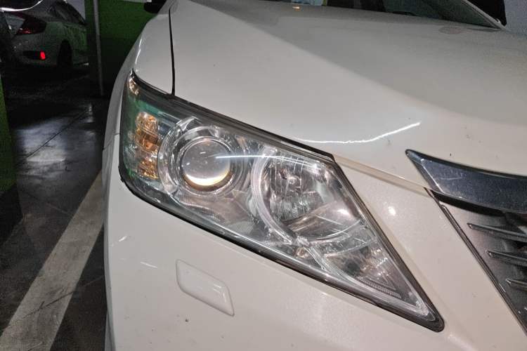 Used Toyota Camry 2012 2.5G Luxury Navigation Edition Right Front Headlight