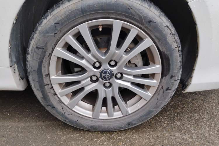 Used Toyota Camry 2012 Luxurious Edition 2.5HG Zunrui Right Front Wheel Hub
