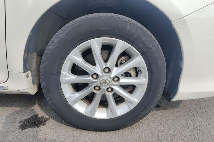 Used Toyota Camry 2012 2.5G Luxury Edition Right Front Wheel Hub